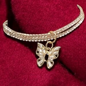 Sparkling Gold & Black Butterfly Charm Bracelet. NWT